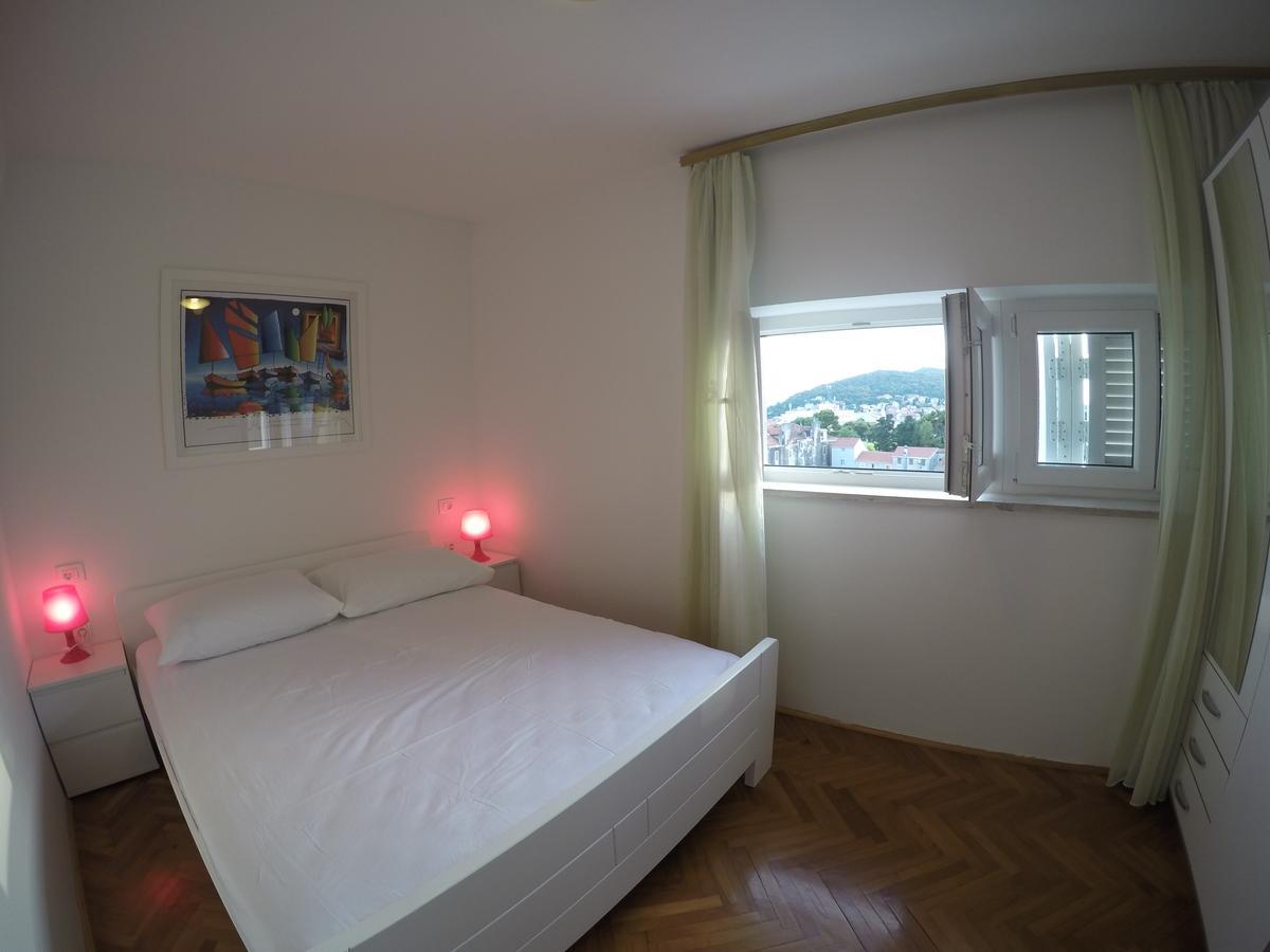 Apartments Istarska Street (Adults Only) Сплит Екстериор снимка