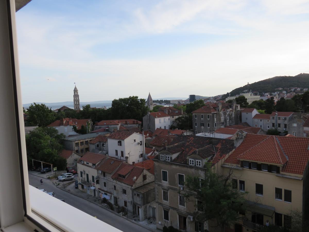 Apartments Istarska Street (Adults Only) Сплит Екстериор снимка
